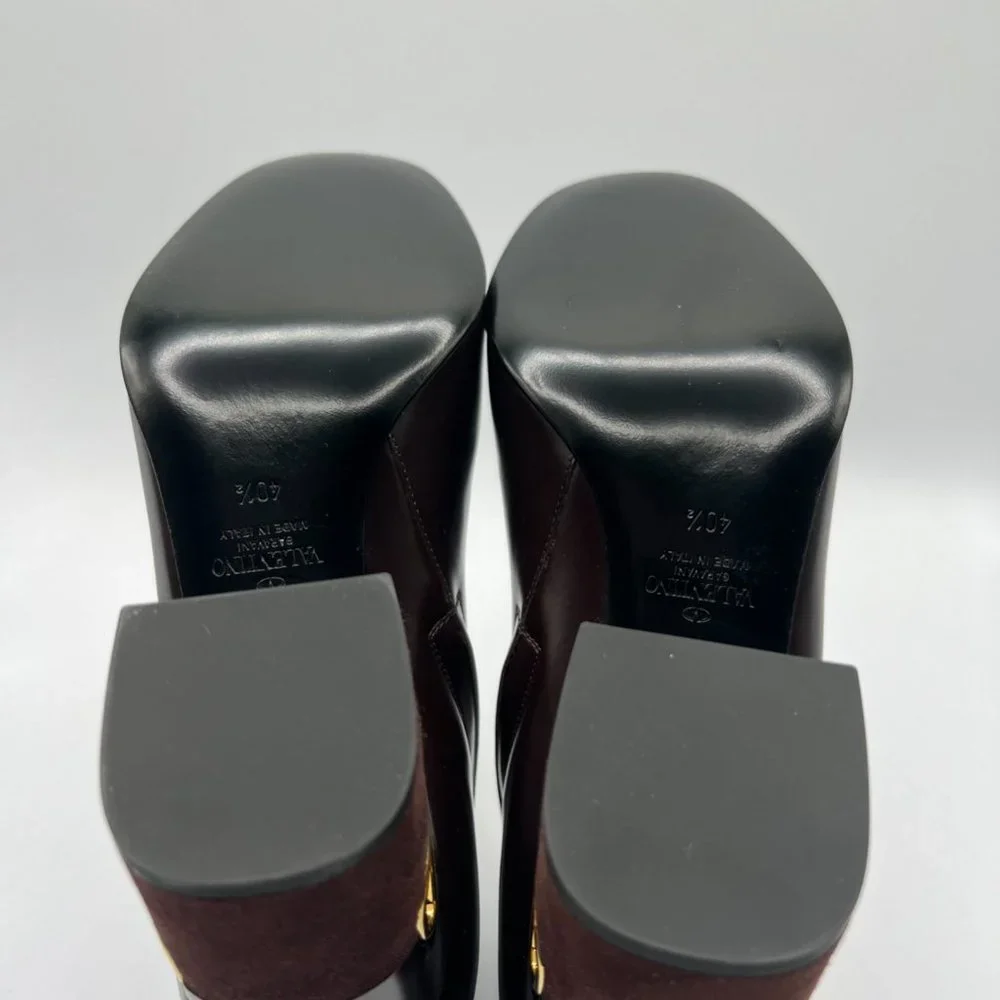 Valentino Garavani VLogo Heritage Leather VLogo-Heel Booties Made in Italy Sz 40 - Picture 12 of 14